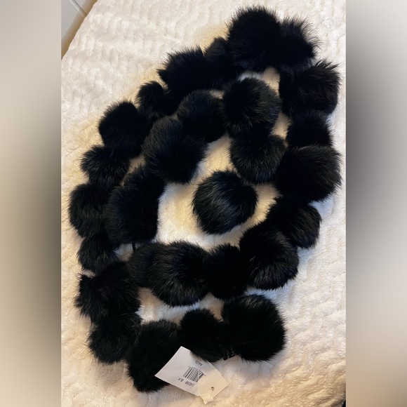 NWT Cejon Fur Pom Pom Scarf, Black - Picture 1 of 6